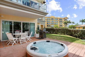 Beachfront - Beach Garden 2BR condo - E124